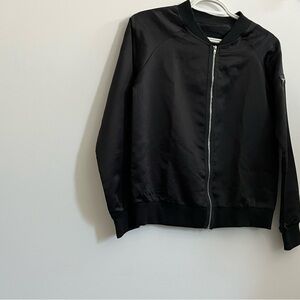 Sleek Black Zip-Up Jacket